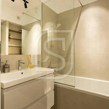 Vesper By Kristal Collection Apartament *
