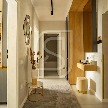 Vesper By Kristal Collection Apartament