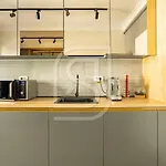 Vesper By Kristal Collection Apartment
