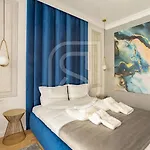 Vesper By Kristal Collection Apartment *